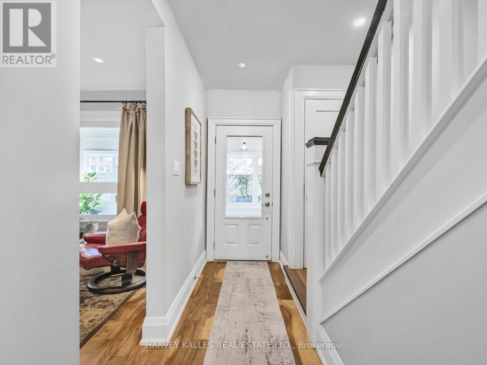 Property at 116 PINEWOOD AVENUE image 5