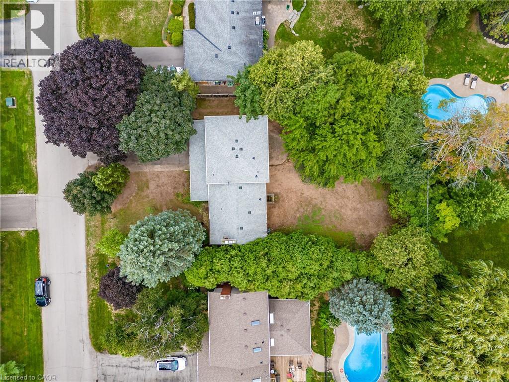 Property at 139 WALBY Drive image 4