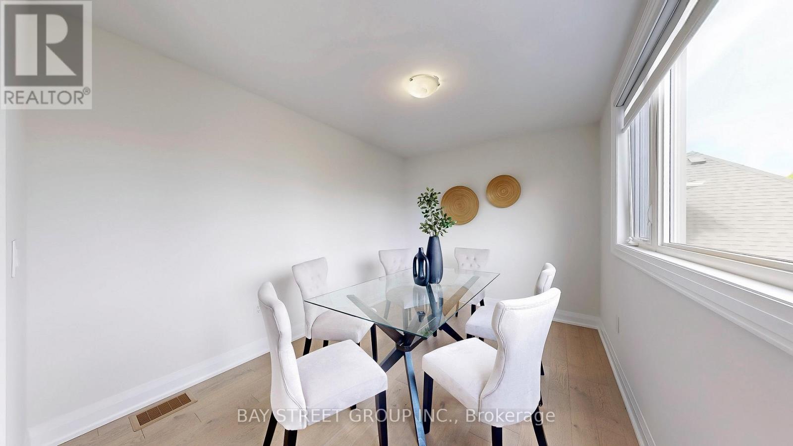 165 Hillsview Drive, Richmond Hill, Ontario  L4C 8R3 - Photo 35 - N12390548