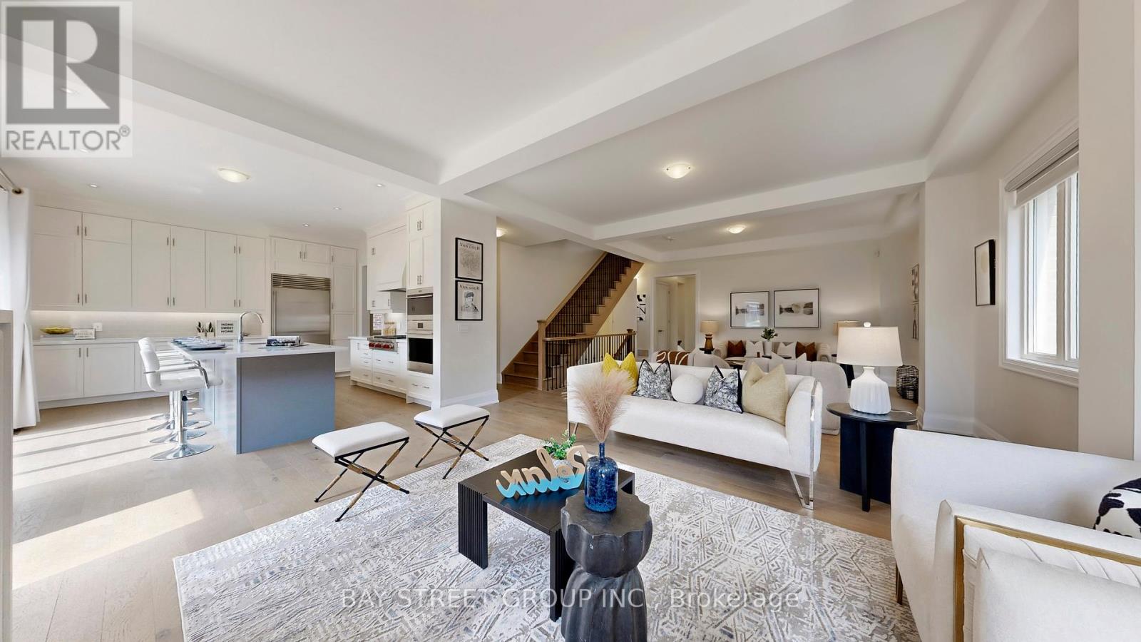 165 Hillsview Drive, Richmond Hill, Ontario  L4C 8R3 - Photo 6 - N12390548