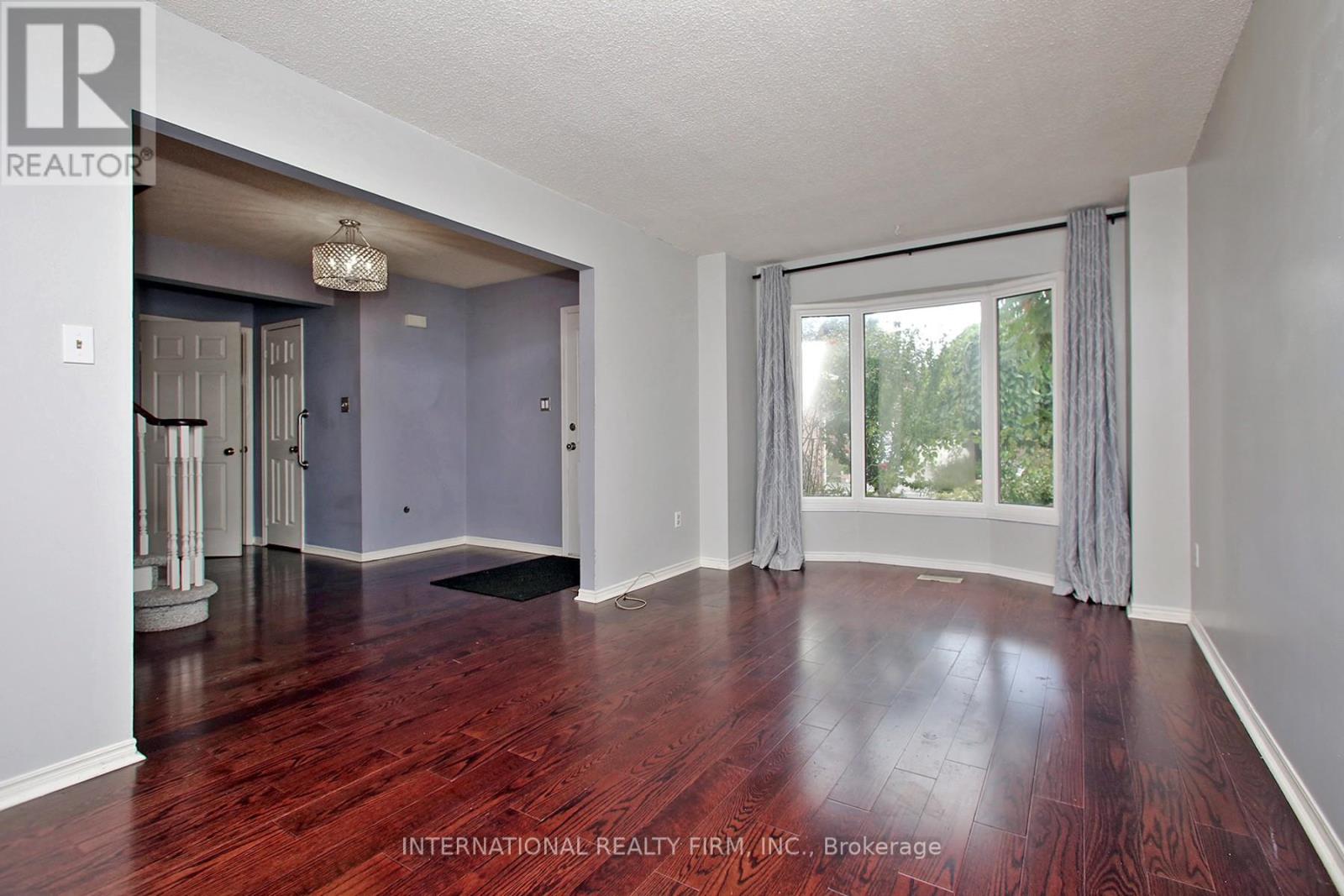 22 Larkin Avenue, Markham, Ontario  L3P 4R3 - Photo 10 - N12390577