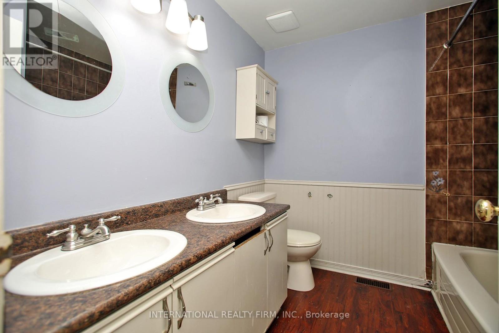 22 Larkin Avenue, Markham, Ontario  L3P 4R3 - Photo 19 - N12390577