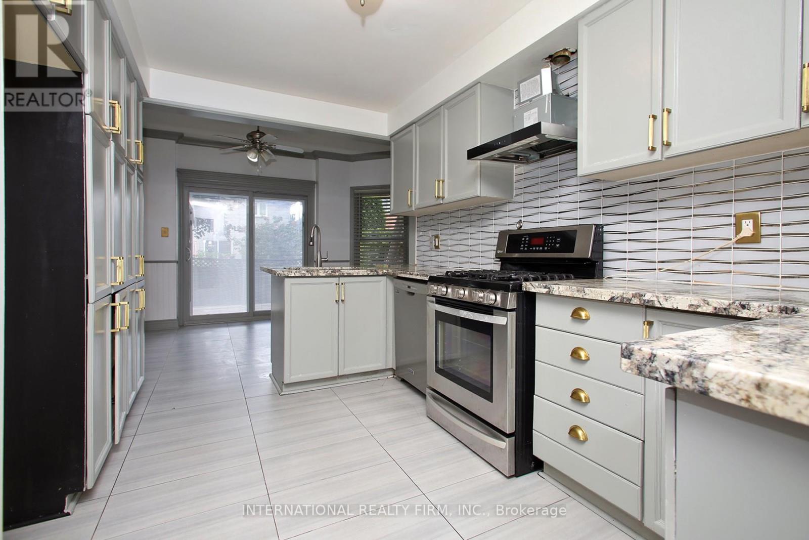 Property at 22 LARKIN AVENUE image 5