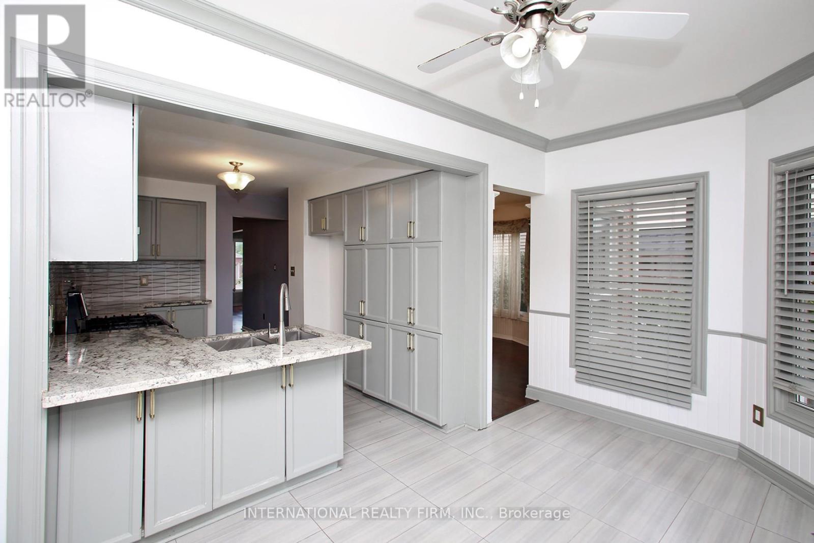 22 Larkin Avenue, Markham, Ontario  L3P 4R3 - Photo 7 - N12390577