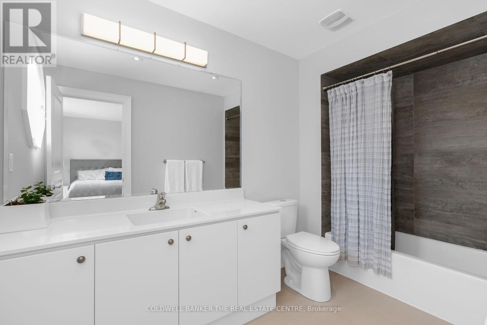 376 Tollendal Mill Road, Barrie (South Shore), Ontario  L4N 7T1 - Photo 22 - S12390225