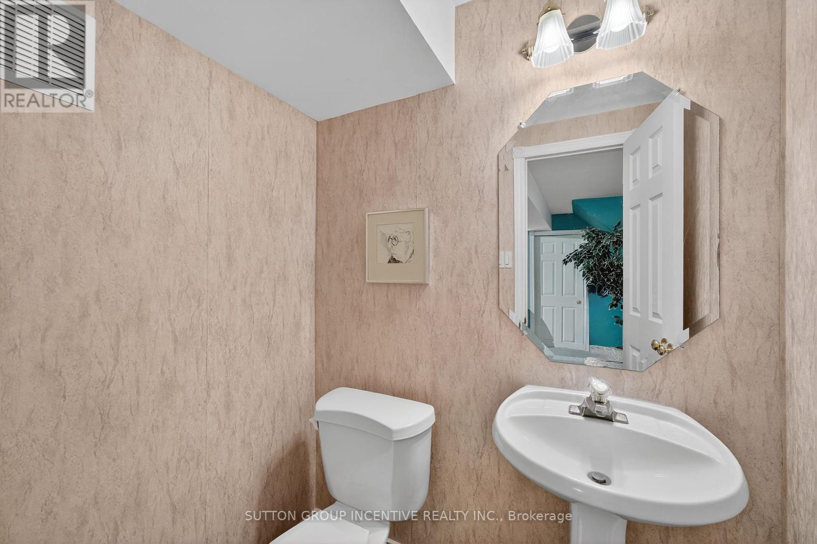 26 Peck Street, Barrie (Painswick North), Ontario  L4N 7H4 - Photo 42 - S12390521