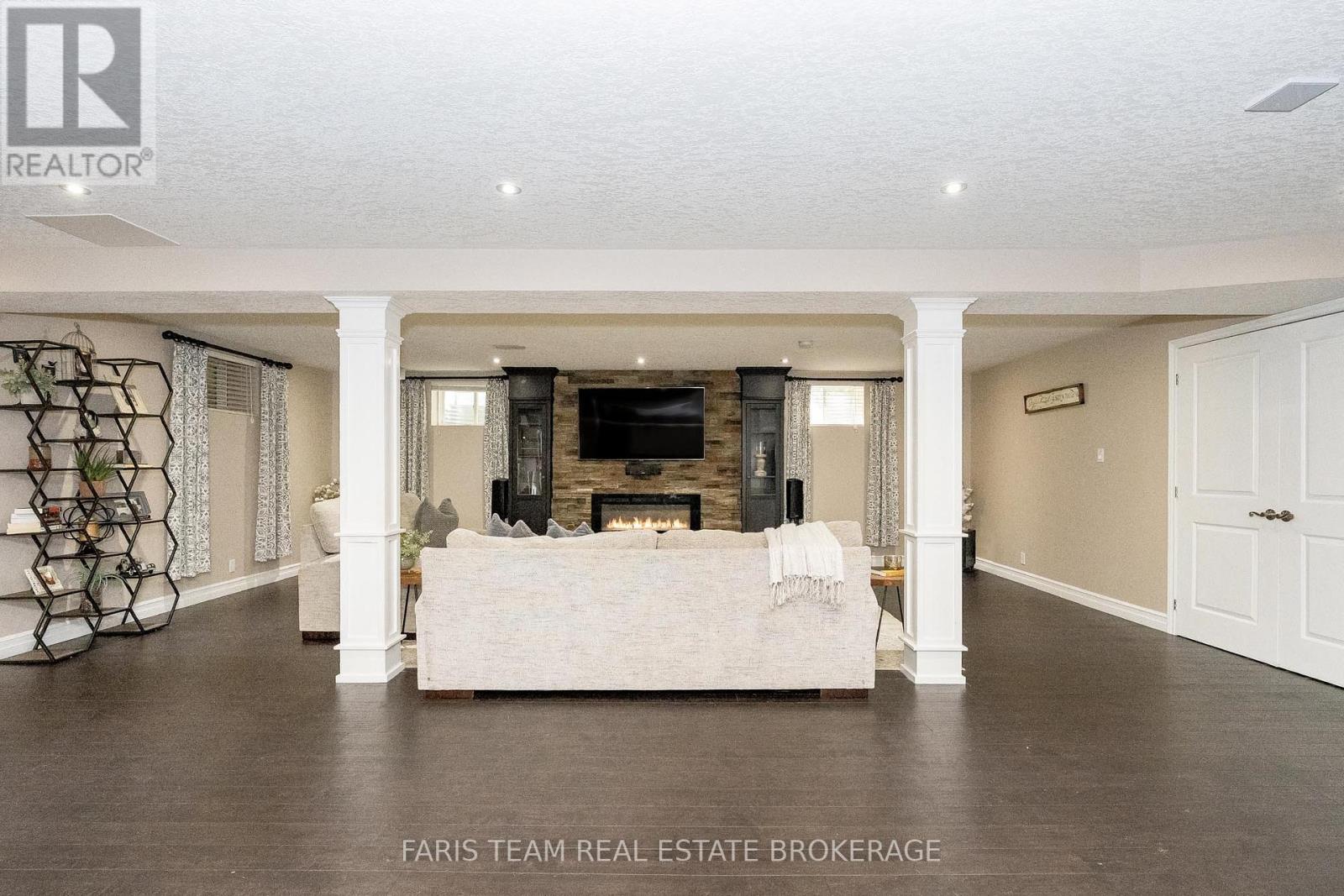 39 Diamond Valley Drive, Oro-Medonte (Sugarbush), Ontario  L0L 2E0 - Photo 25 - S12390563