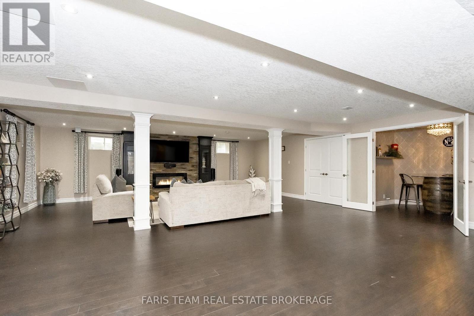 39 Diamond Valley Drive, Oro-Medonte (Sugarbush), Ontario  L0L 2E0 - Photo 28 - S12390563