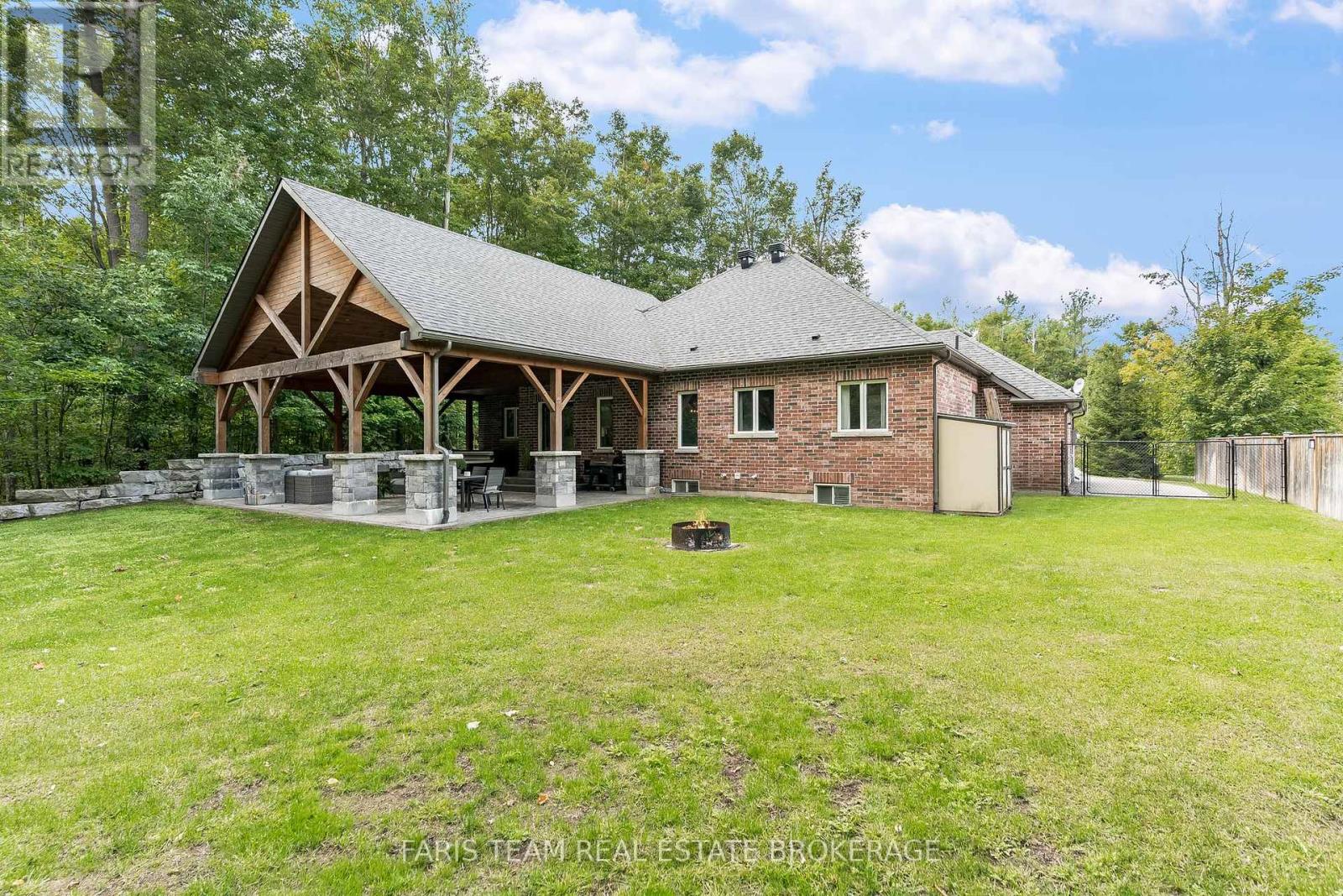 39 Diamond Valley Drive, Oro-Medonte (Sugarbush), Ontario  L0L 2E0 - Photo 32 - S12390563