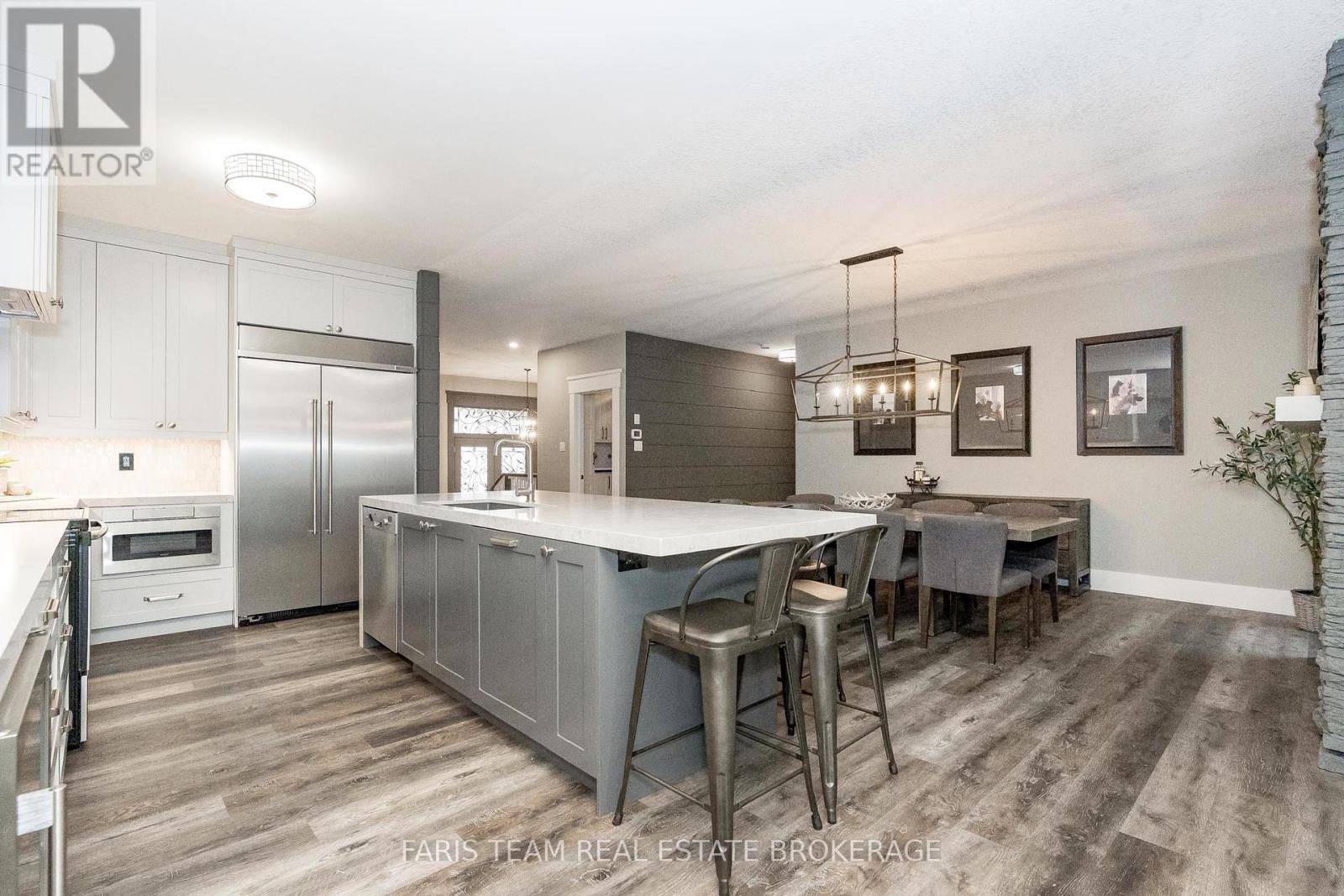39 Diamond Valley Drive, Oro-Medonte (Sugarbush), Ontario  L0L 2E0 - Photo 6 - S12390563