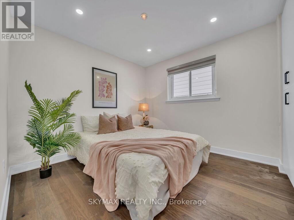 3053 Coral Drive, Mississauga, Ontario  L4T 1Z2 - Photo 26 - W12390537