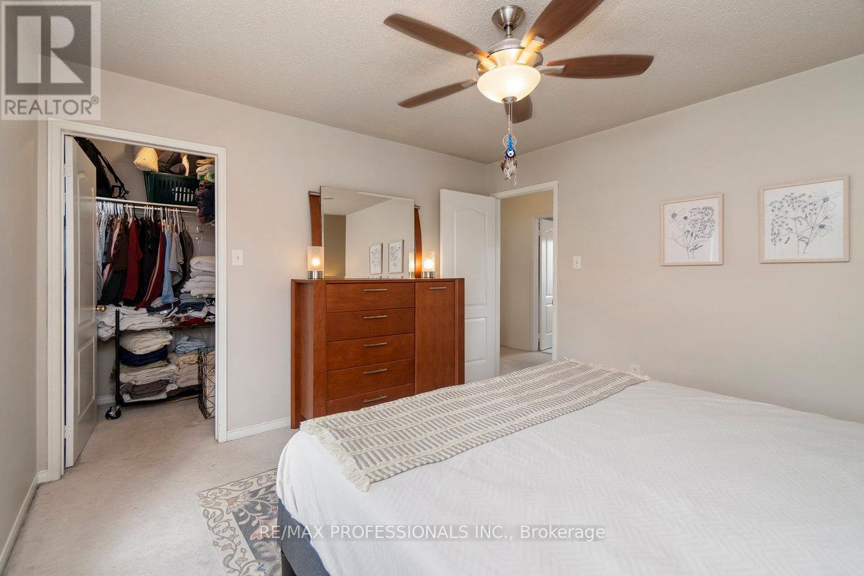 47 Tarragona Boulevard, Toronto, Ontario  M6N 5C2 - Photo 22 - W12390570