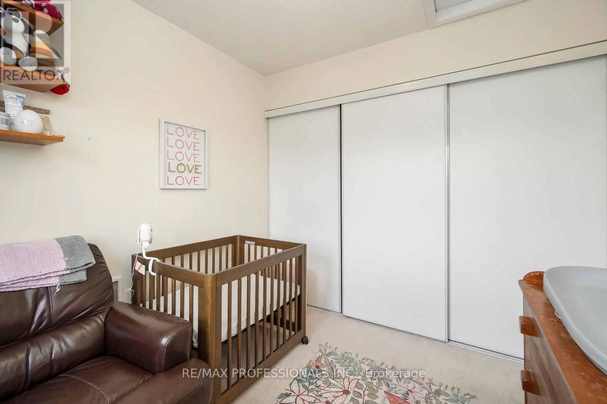 47 Tarragona Boulevard, Toronto, Ontario  M6N 5C2 - Photo 25 - W12390570