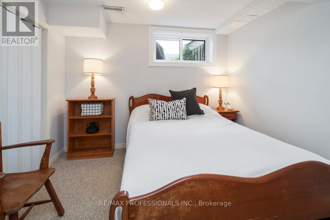 47 Tarragona Boulevard, Toronto, Ontario  M6N 5C2 - Photo 31 - W12390570