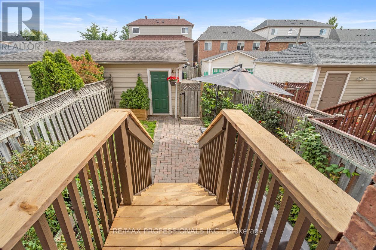 47 Tarragona Boulevard, Toronto, Ontario  M6N 5C2 - Photo 34 - W12390570