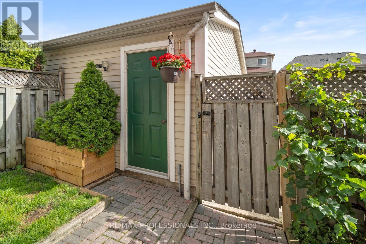 47 Tarragona Boulevard, Toronto, Ontario  M6N 5C2 - Photo 44 - W12390570