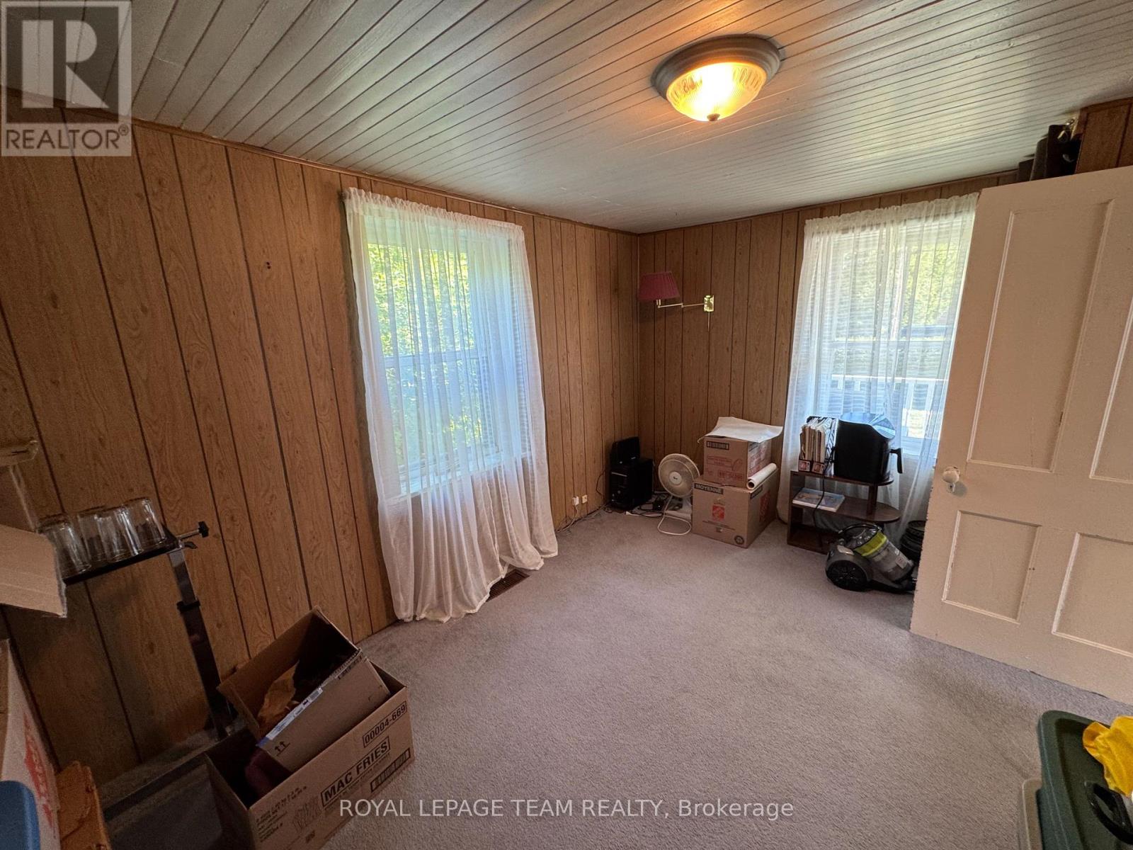 22 Wilson Street, Laurentian Hills, Ontario  K0J 1J0 - Photo 19 - X12390610