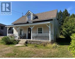 22 WILSON STREET, Laurentian Hills, Ontario