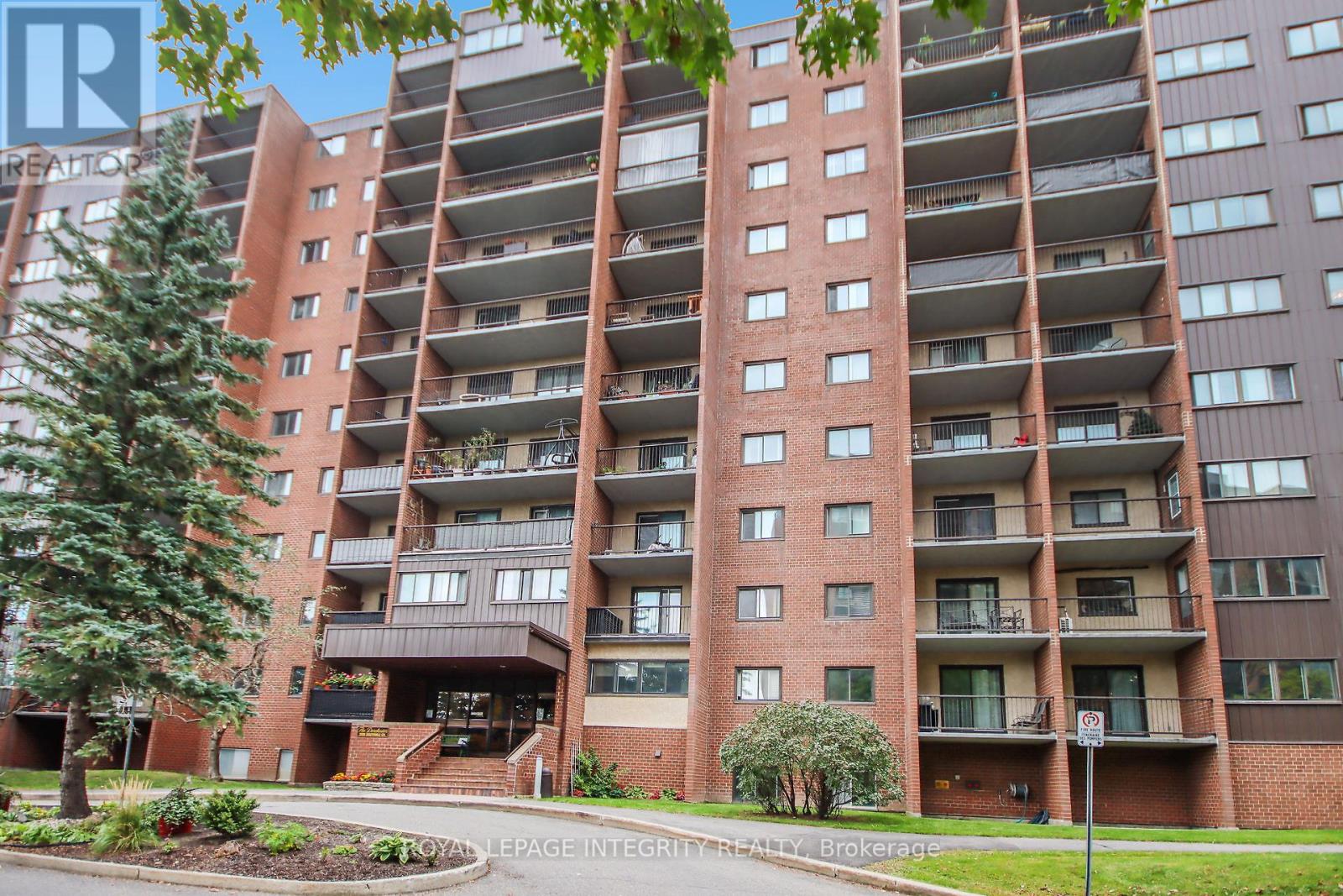 114 - 2650 Southvale Crescent, Ottawa, Ontario  K1B 4S9 - Photo 3 - X12390642