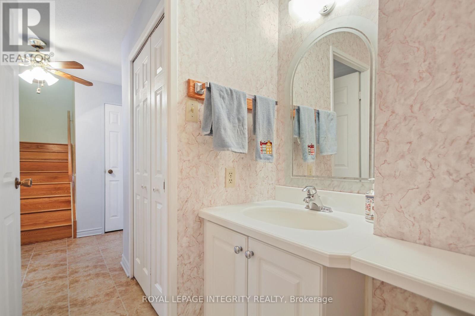 114 - 2650 Southvale Crescent, Ottawa, Ontario  K1B 4S9 - Photo 36 - X12390642