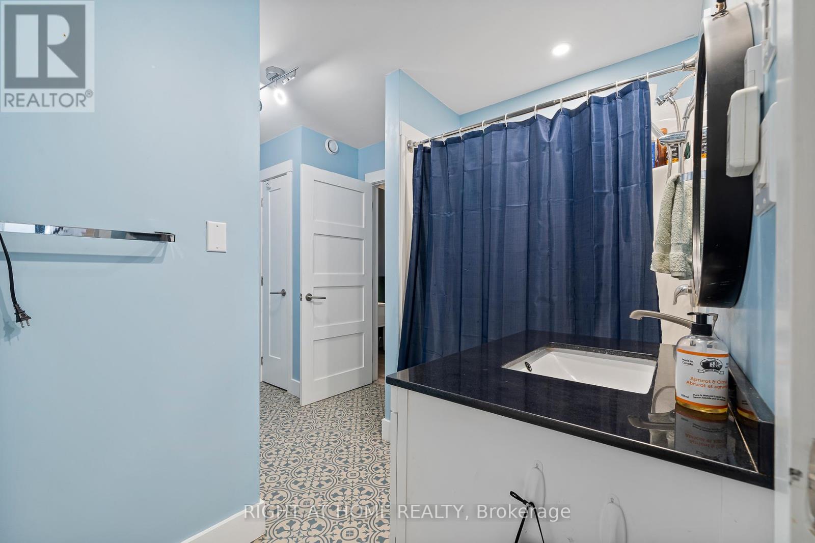 92 Orange Street, Cobourg, Ontario  K9A 2L3 - Photo 18 - X12390595