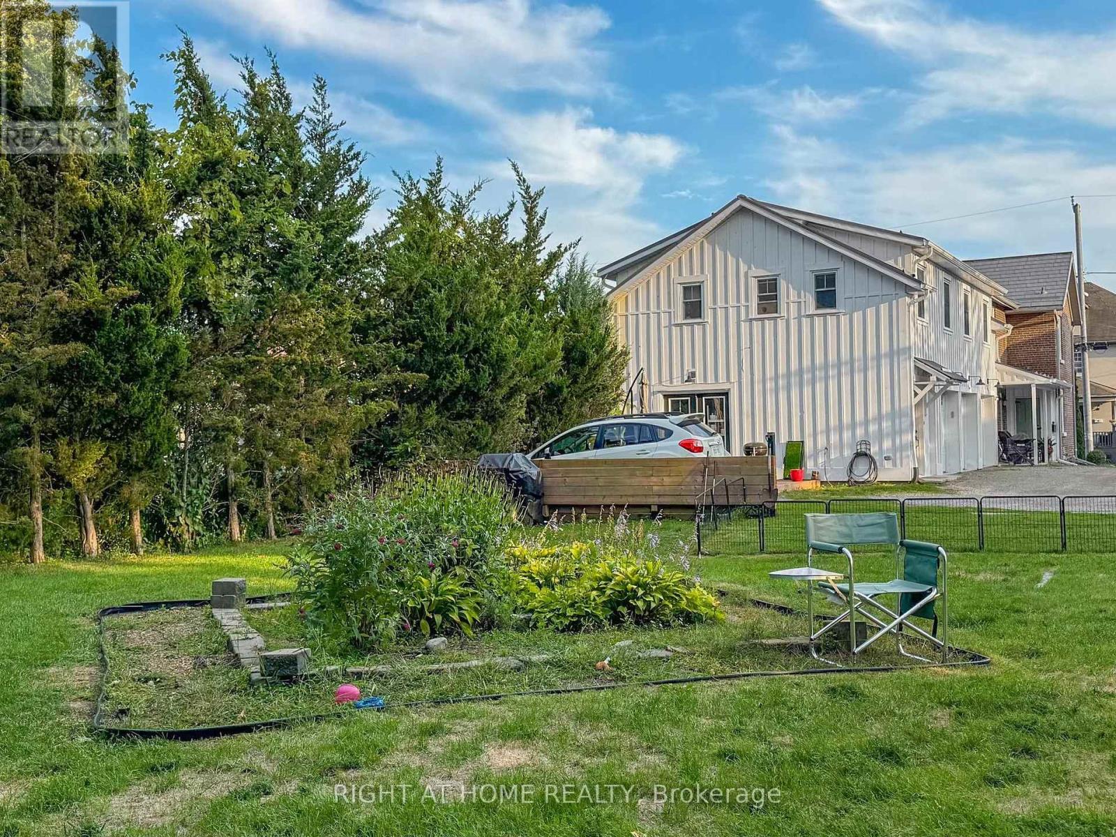 92 Orange Street, Cobourg, Ontario  K9A 2L3 - Photo 39 - X12390595