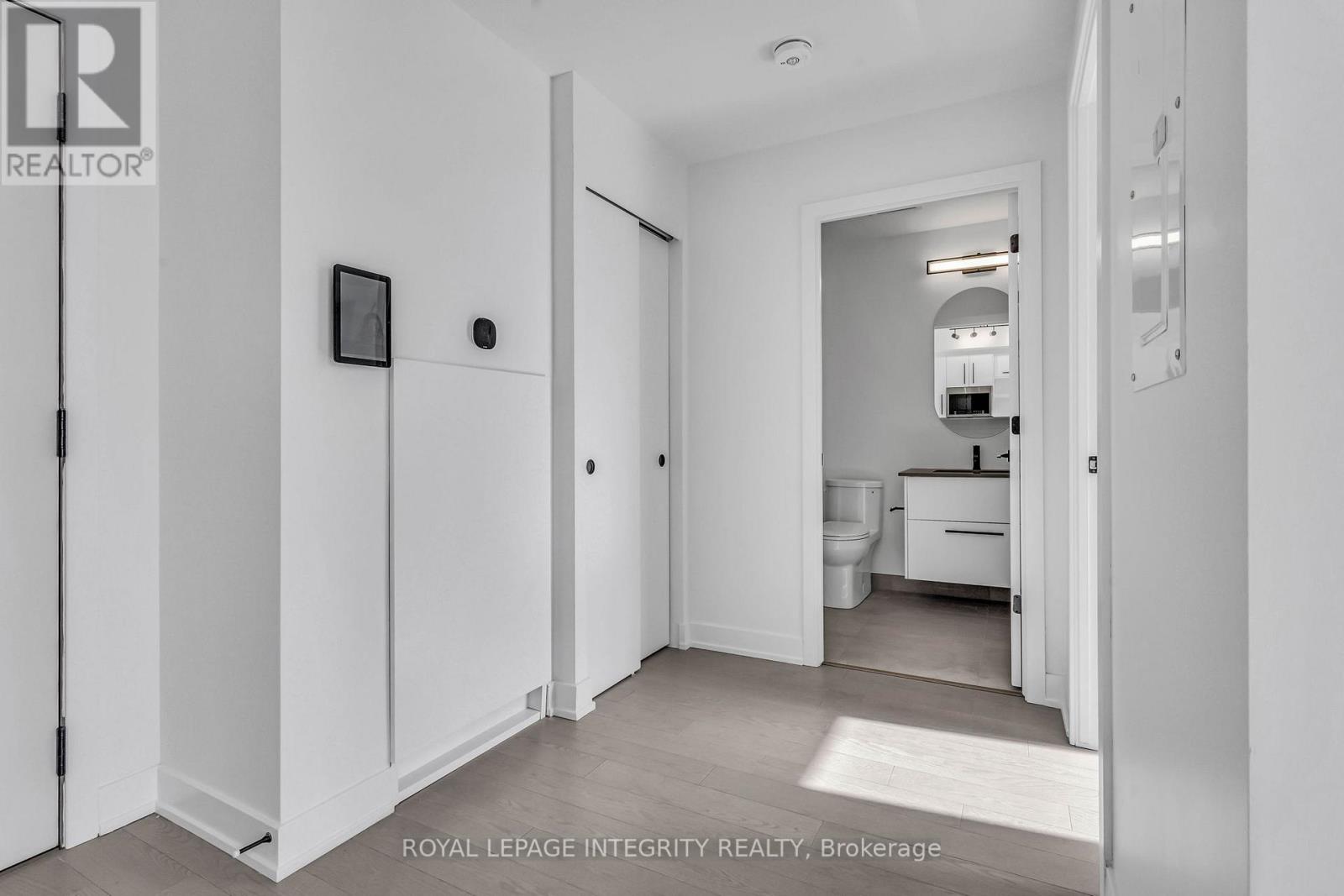 716 - 560 Rideau Street, Ottawa, Ontario  K1N 0G3 - Photo 9 - X12389830