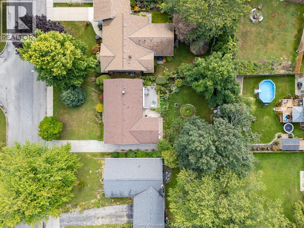 10 Alderton, Leamington, Ontario  N8H 2G8 - Photo 45 - 25022809