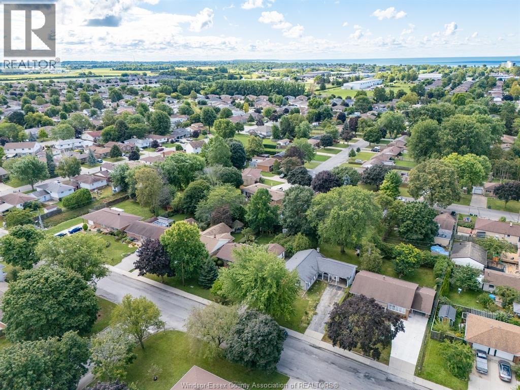 10 Alderton, Leamington, Ontario  N8H 2G8 - Photo 49 - 25022809