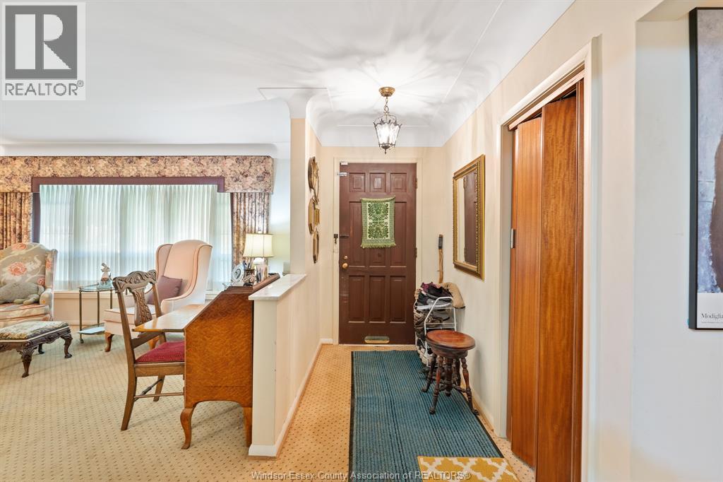 10 Alderton, Leamington, Ontario  N8H 2G8 - Photo 6 - 25022809