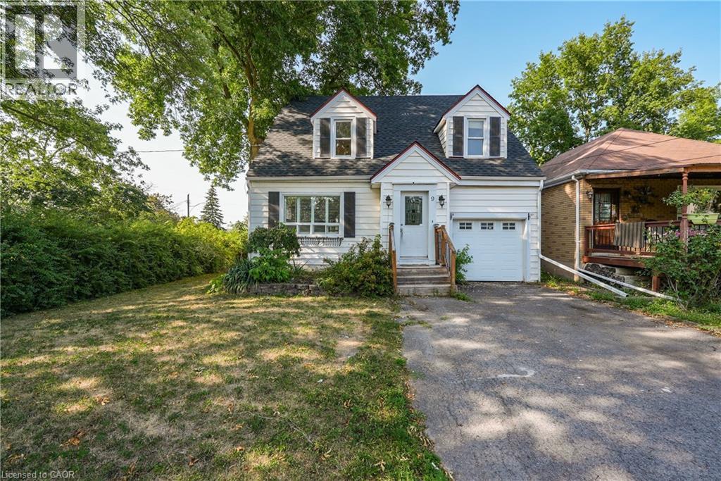 9 ARLINGTON Avenue, St. Catharines, Ontario
