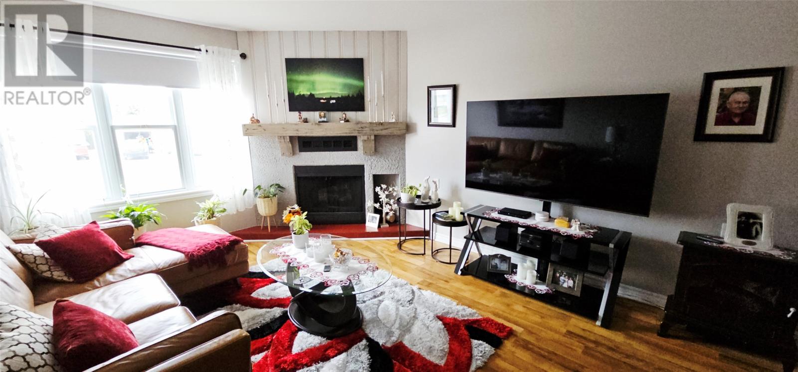 726 A & B Lakeside Drive, Labrador City, Newfoundland & Labrador  A2V 1B8 - Photo 2 - 1290140