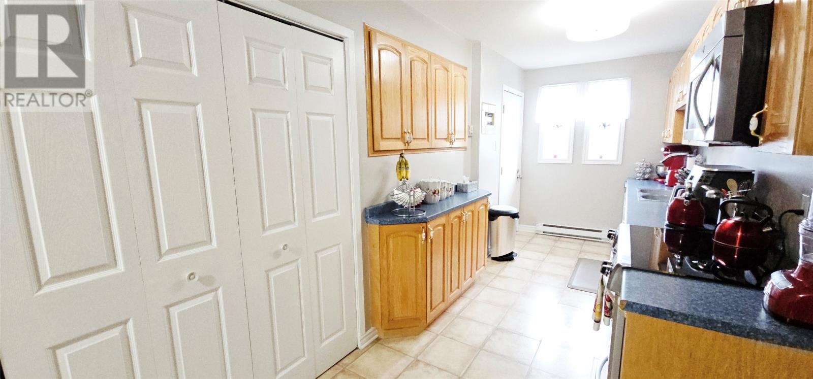 726 A & B Lakeside Drive, Labrador City, Newfoundland & Labrador  A2V 1B8 - Photo 4 - 1290140