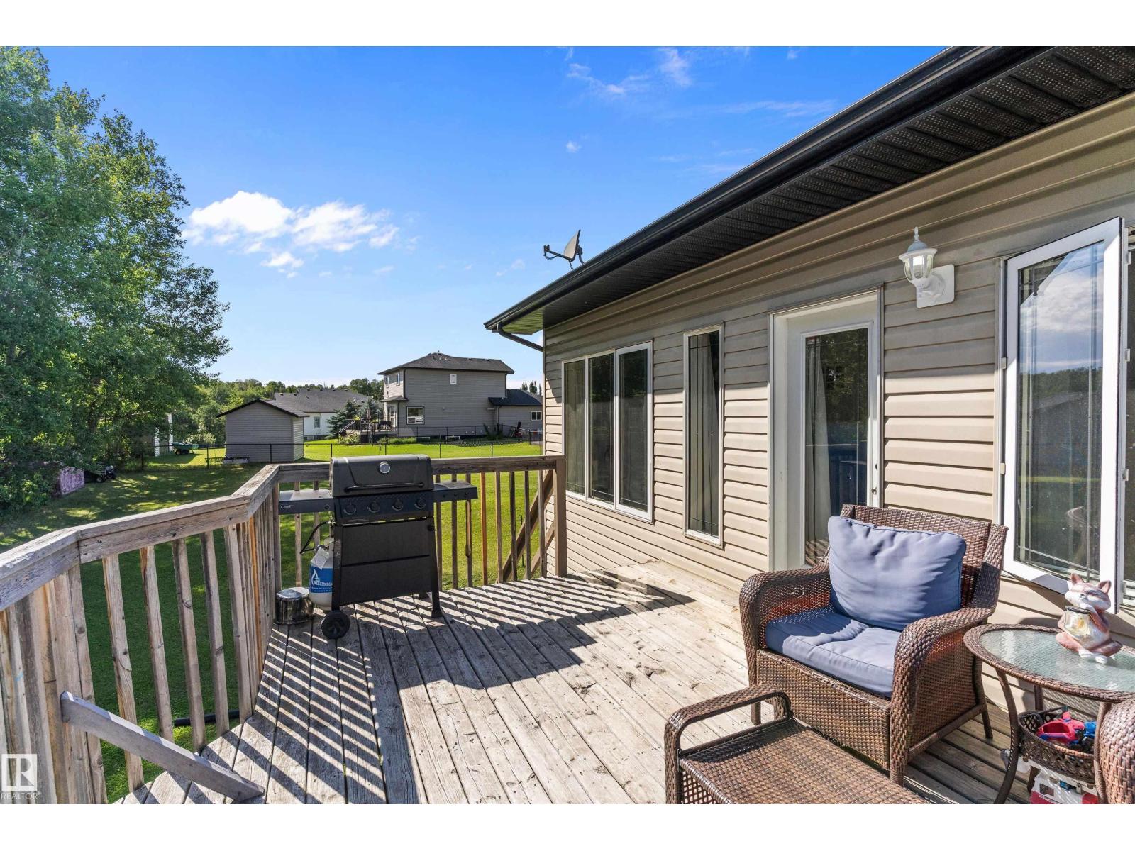 75 Willowview Bv, Rural Parkland County, Alberta  T7Z 0A5 - Photo 38 - E4456839