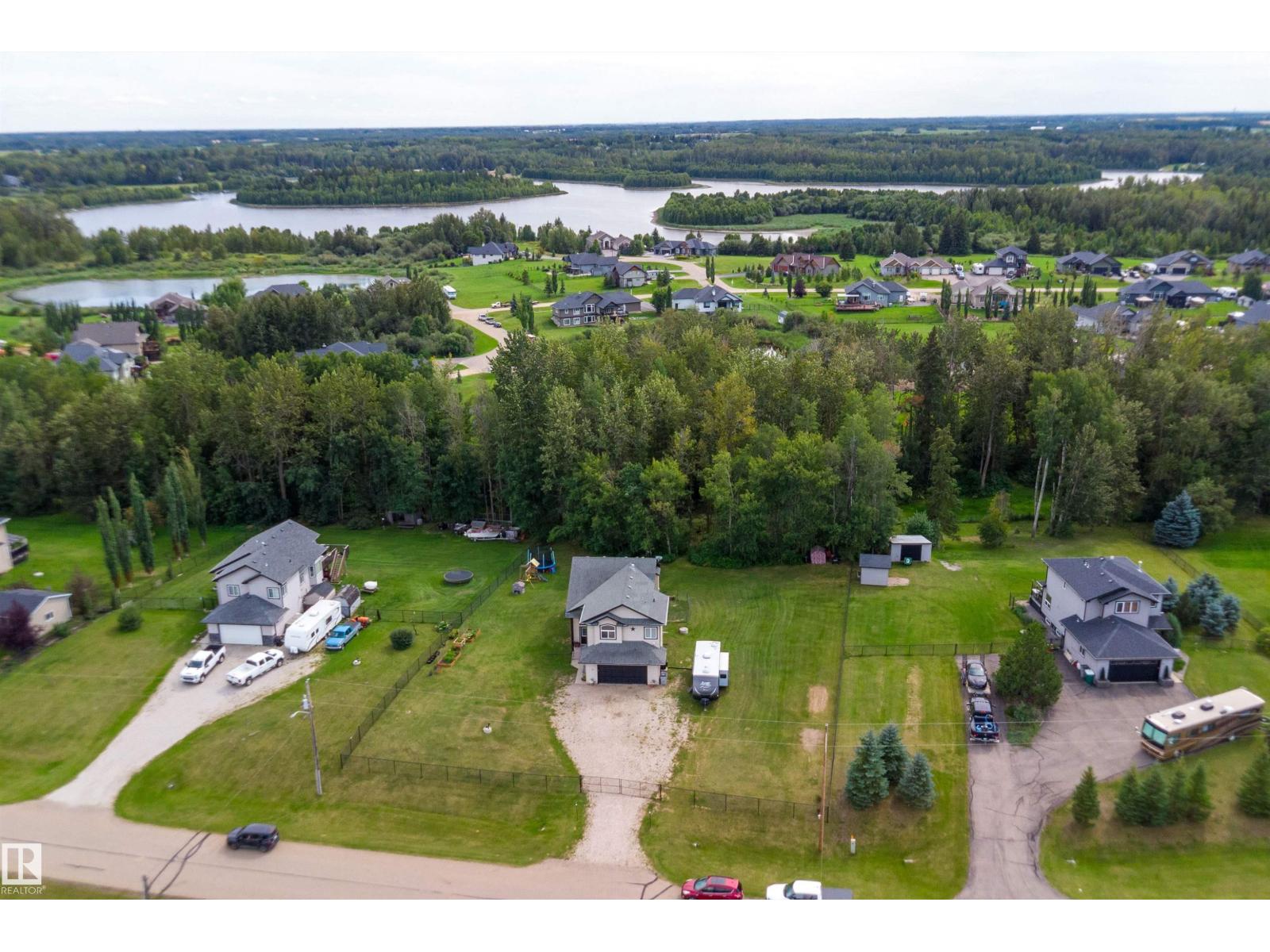 75 Willowview Bv, Rural Parkland County, Alberta  T7Z 0A5 - Photo 55 - E4456839