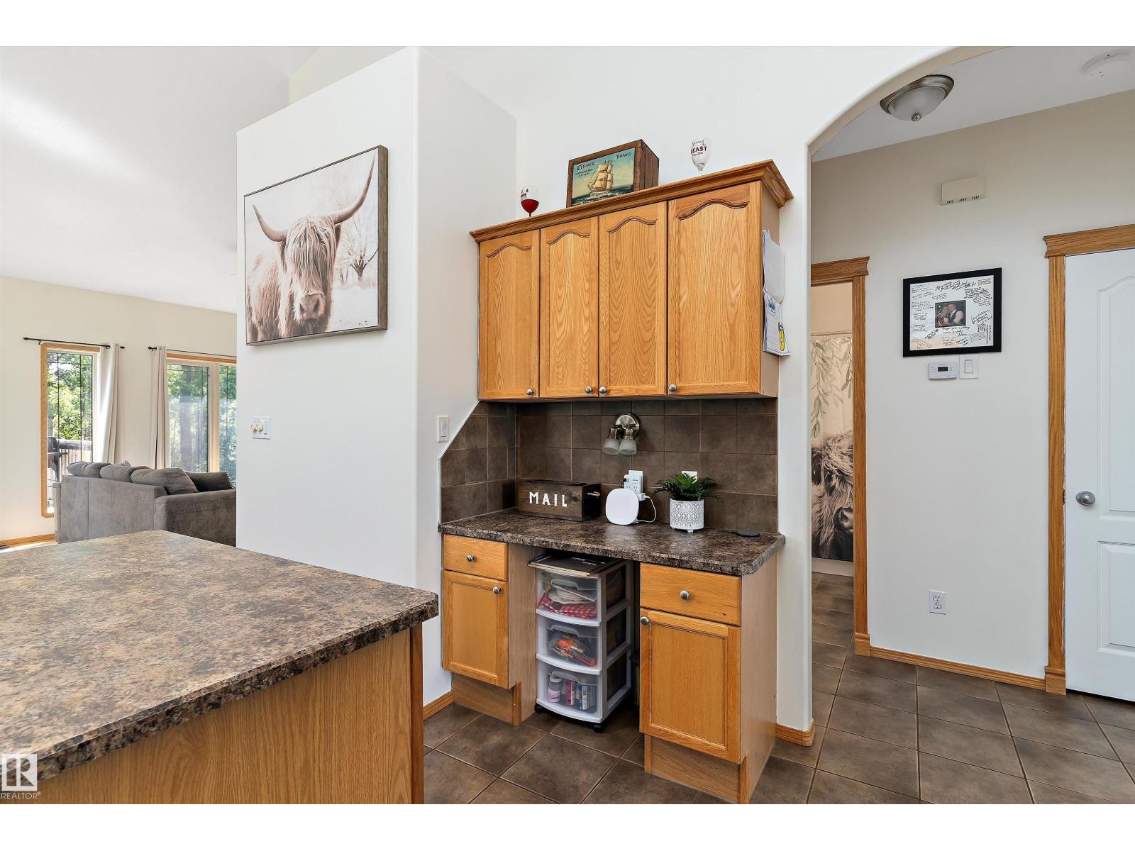 75 Willowview Bv, Rural Parkland County, Alberta  T7Z 0A5 - Photo 7 - E4456839