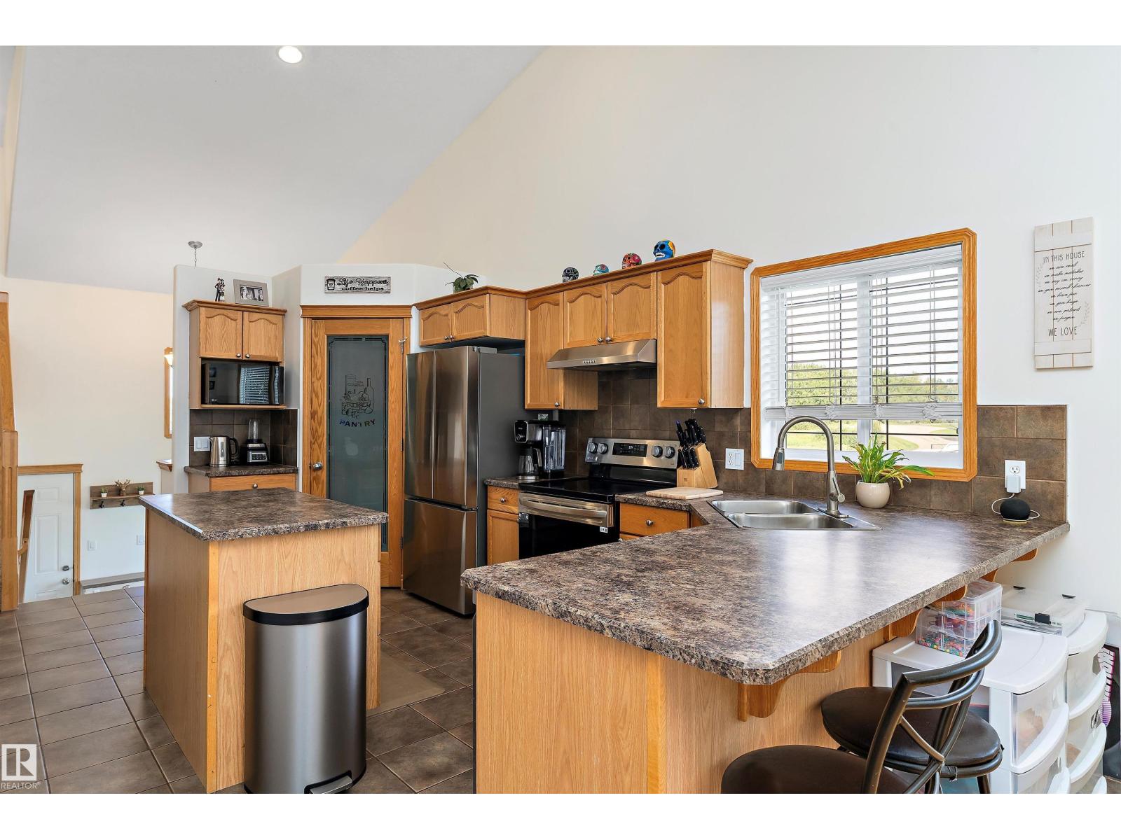 75 Willowview Bv, Rural Parkland County, Alberta  T7Z 0A5 - Photo 8 - E4456839