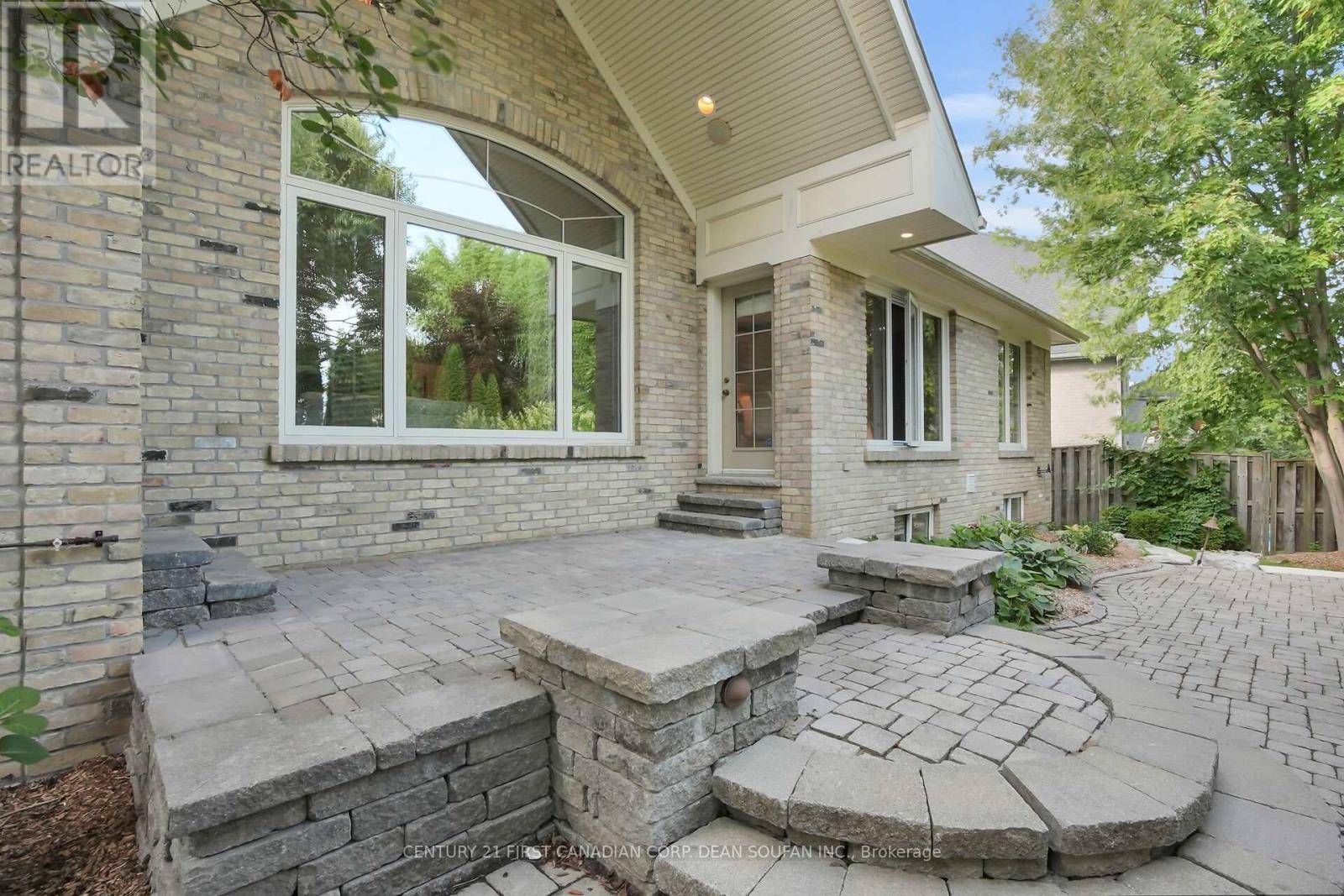 540 Mcgarrell Place, London North, Ontario  N6G 5J8 - Photo 38 - X12389443