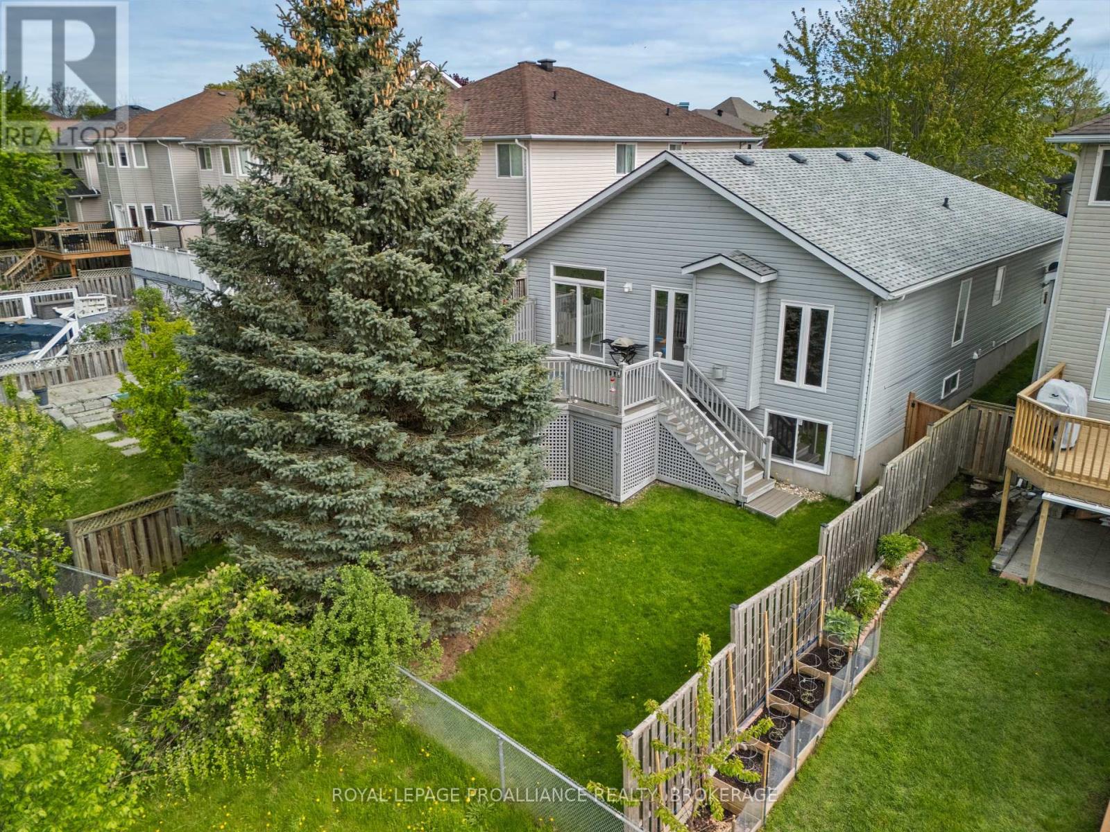 34 Schooner Drive, Kingston, Ontario  K7K 7J8 - Photo 35 - X12390705