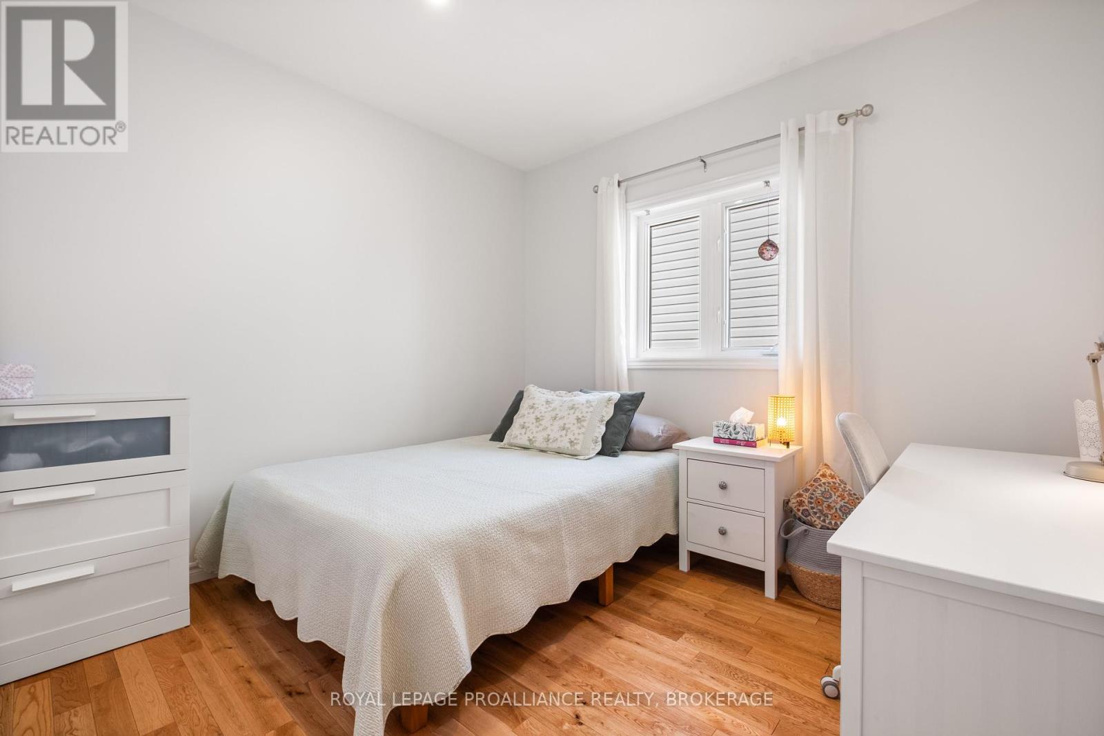34 Schooner Drive, Kingston, Ontario  K7K 7J8 - Photo 9 - X12390705