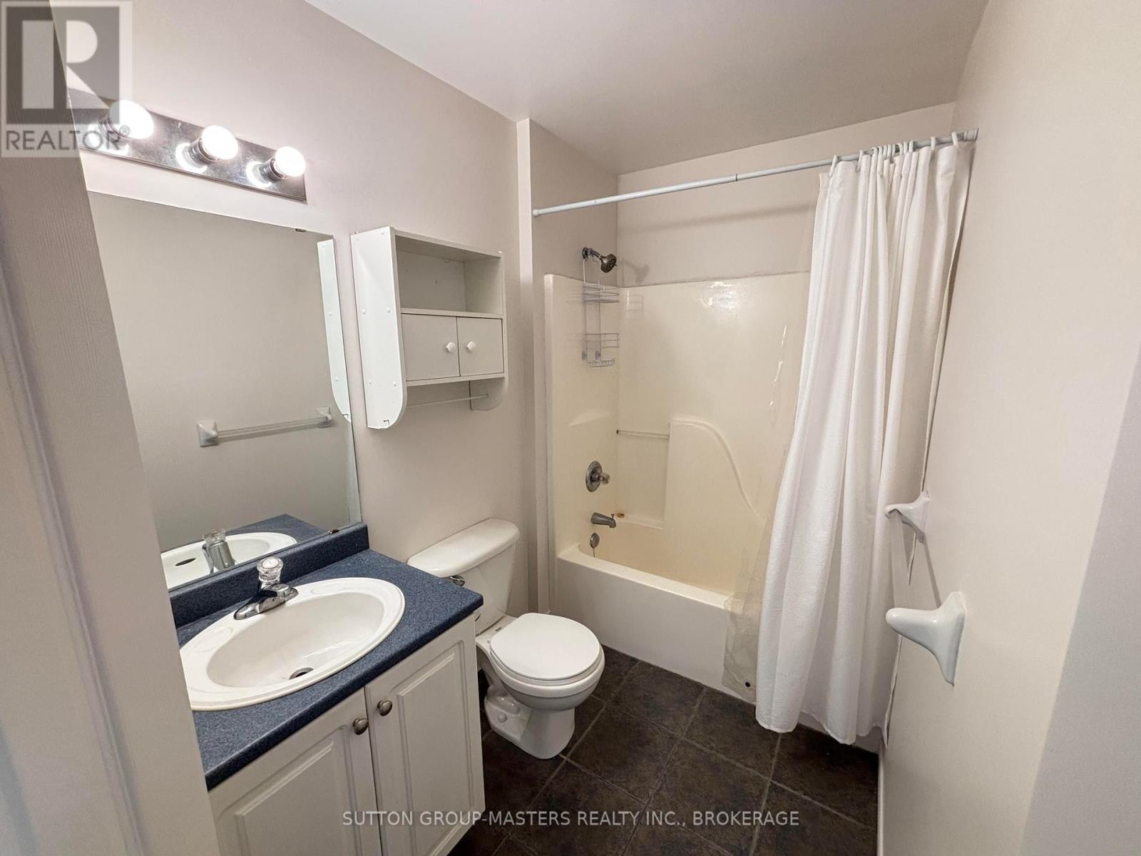 160 Nelson Street, Kingston, Ontario  K7L 3X1 - Photo 7 - X12390770