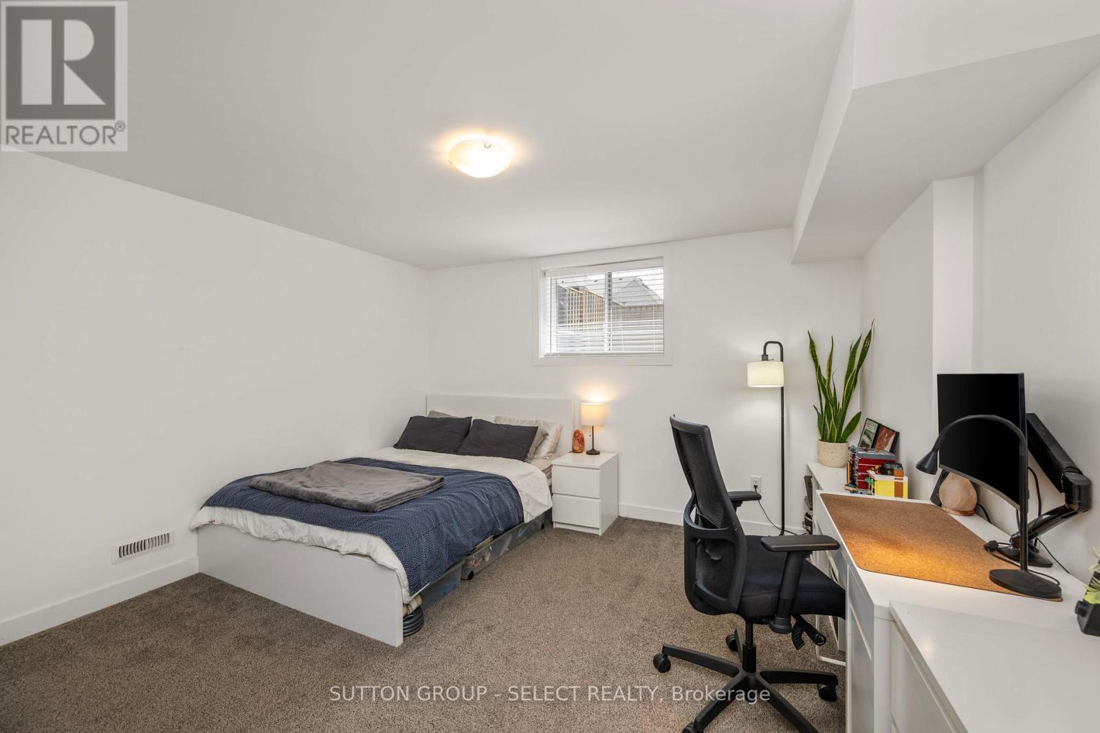 224 Doan Drive, Middlesex Centre, Ontario  N0L 1R0 - Photo 23 - X12390756