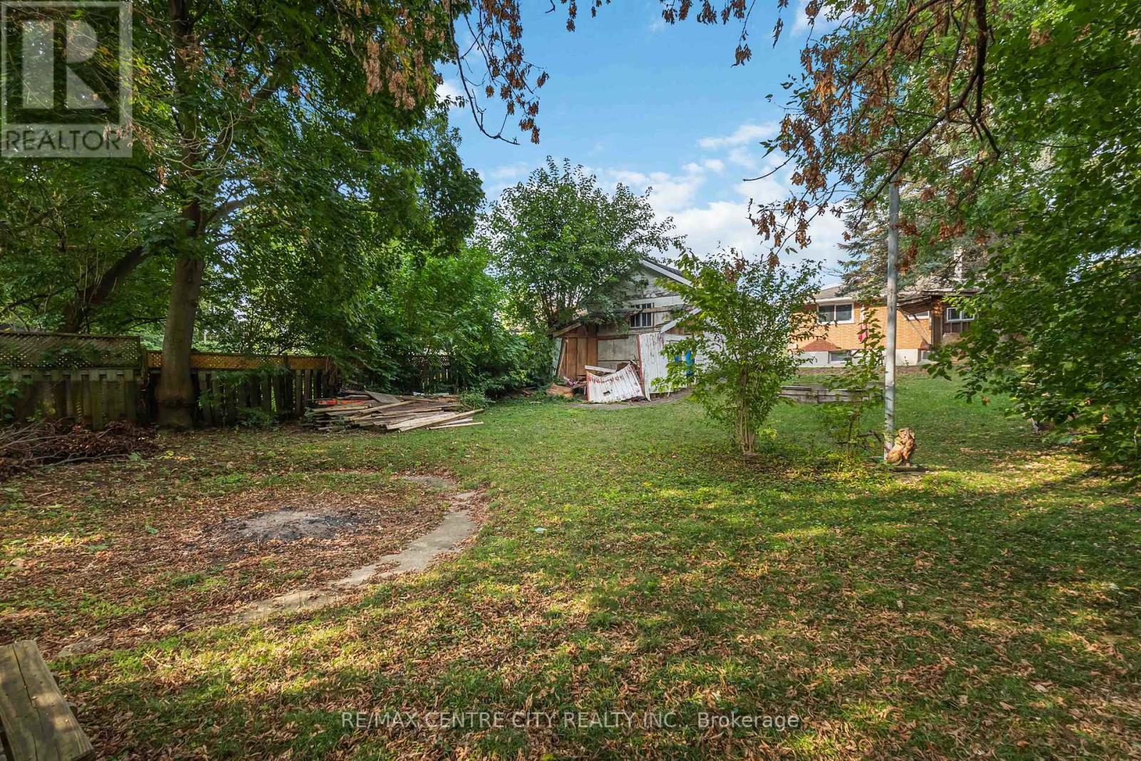 358 Belfield Street, London East (East A), Ontario  N5Y 2K4 - Photo 38 - X12390792