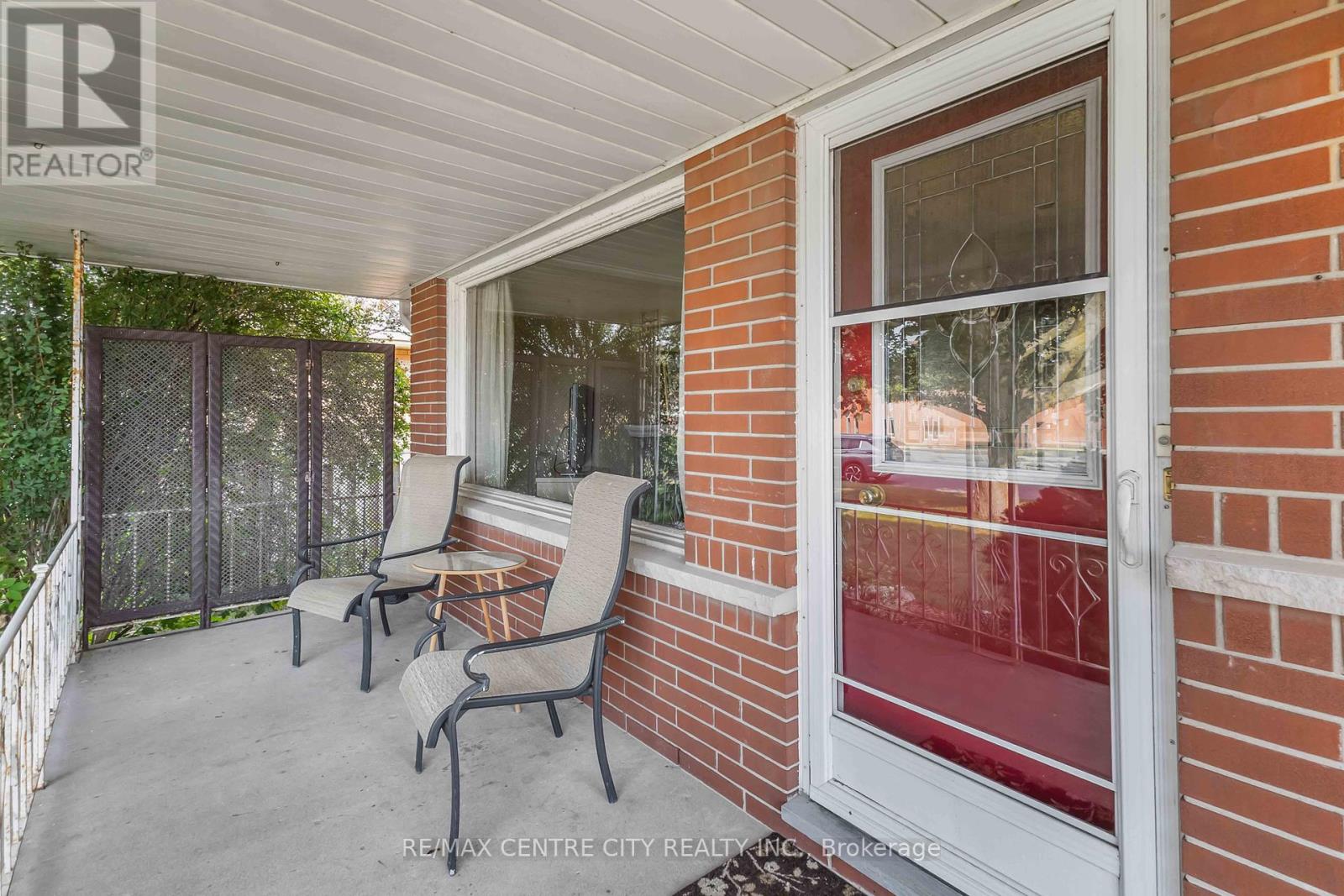 358 Belfield Street, London East (East A), Ontario  N5Y 2K4 - Photo 7 - X12390792