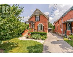 908 Maitland Street, London East (East B), Ca