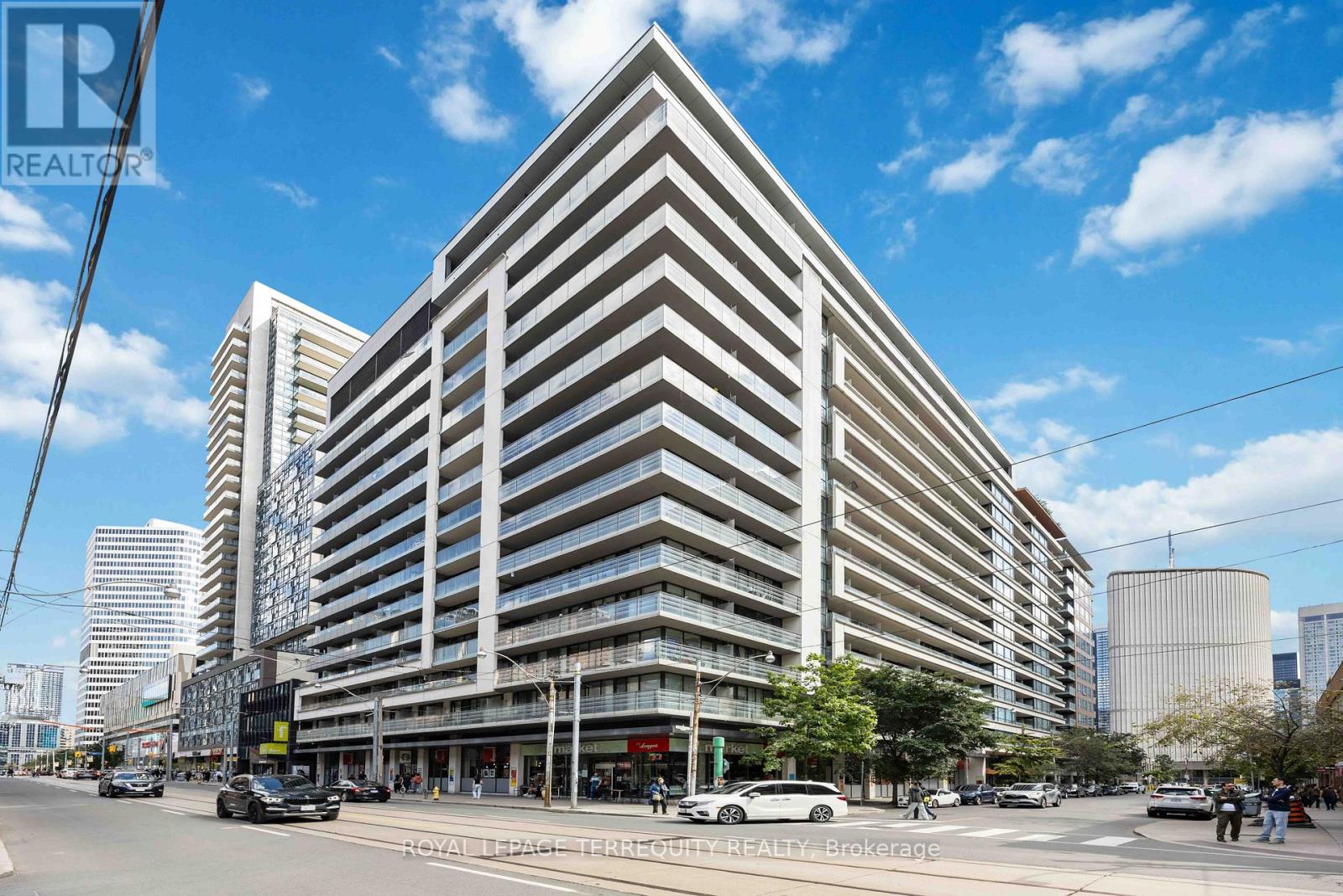 729 - 111 Elizabeth Street, Toronto, Ontario  M5G 1P7 - Photo 1 - C12390614