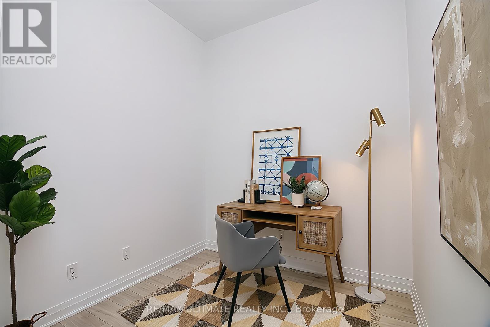617 - 280 Howland Avenue, Toronto, Ontario  M5R 0C3 - Photo 4 - C12390623