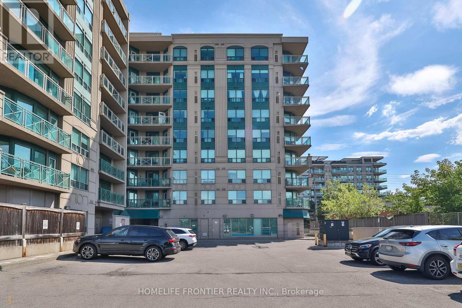 201 - 920 Sheppard Avenue W, Toronto (Bathurst Manor), Ontario  M3H 2T6 - Photo 34 - C12390648