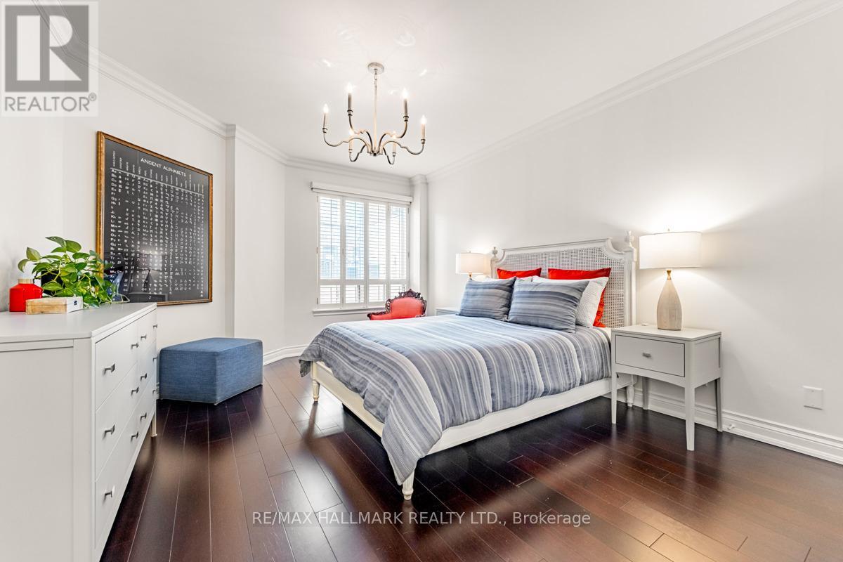 301 - 8 Sultan Street, Toronto, Ontario  M5S 1L7 - Photo 21 - C12390655
