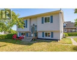 5 Green Lane, Falmouth, Ca